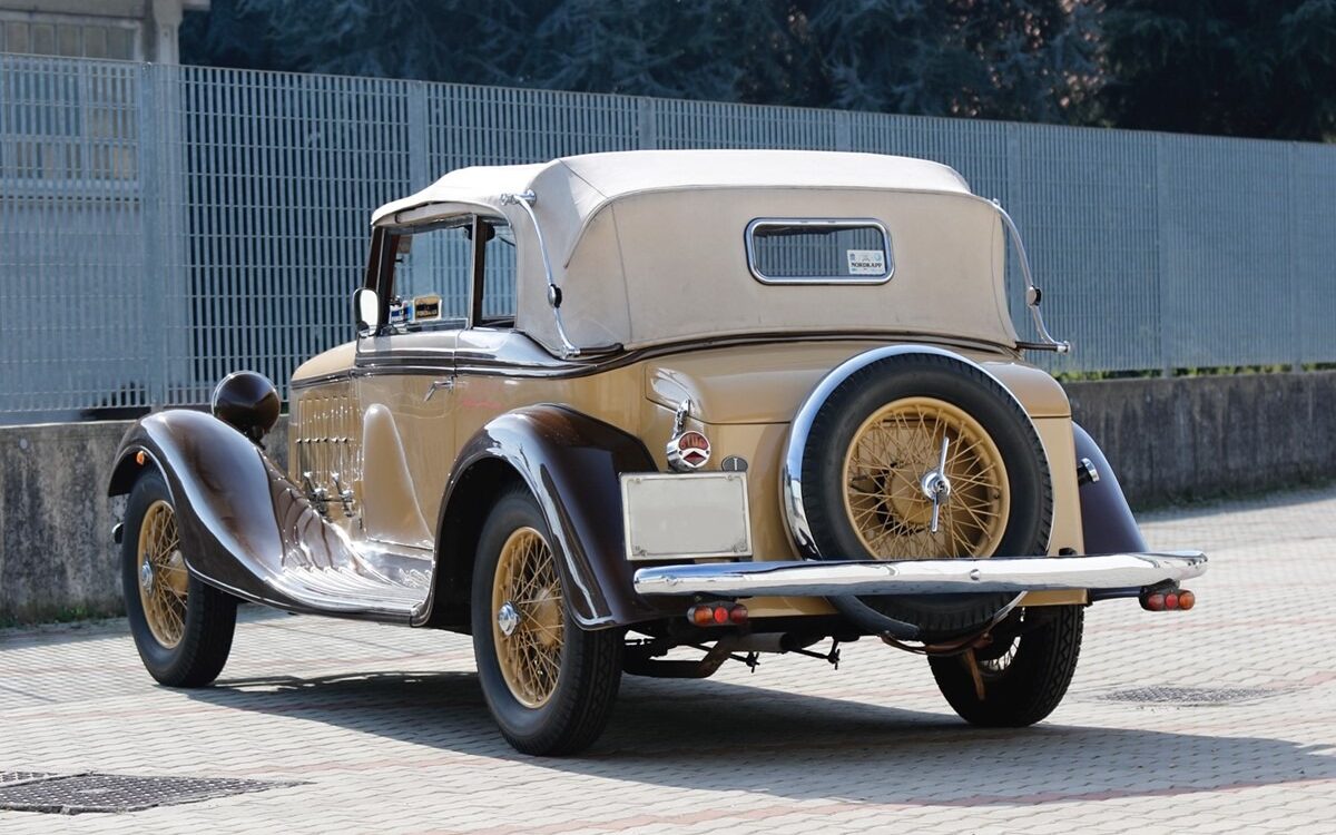 1933_alfa-romeo_6c-2300-gran-turismo-cabriolet-royal_02