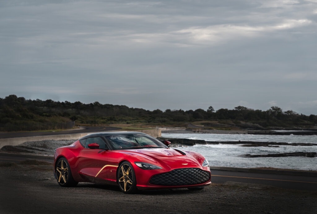 Aston Martin DBS GT Zagato (19 pcs)