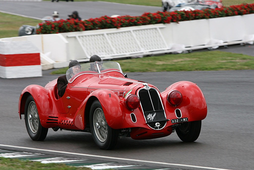 Alfa Romeo 8C 2900B Spider Touring - Www.carrozzieri-italiani.com