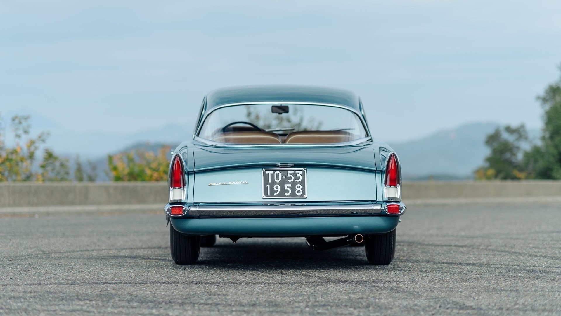 AstonMartin_DB2-4_LML-765_Coupé_Bertone_54-6